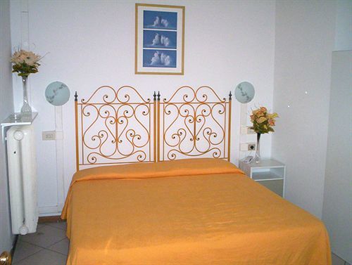 Boutique Hotel Hugo Флоренция Екстериор снимка