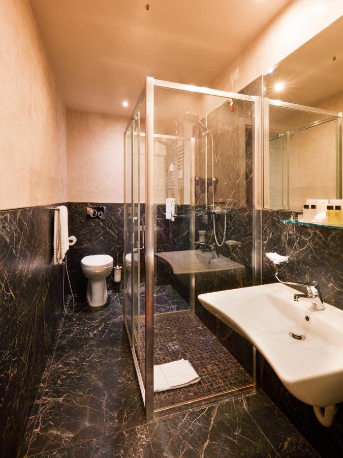 Boutique Hotel Hugo Флоренция Екстериор снимка