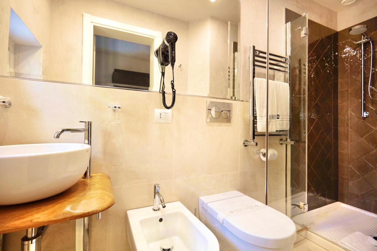 Boutique Hotel Hugo Флоренция Екстериор снимка